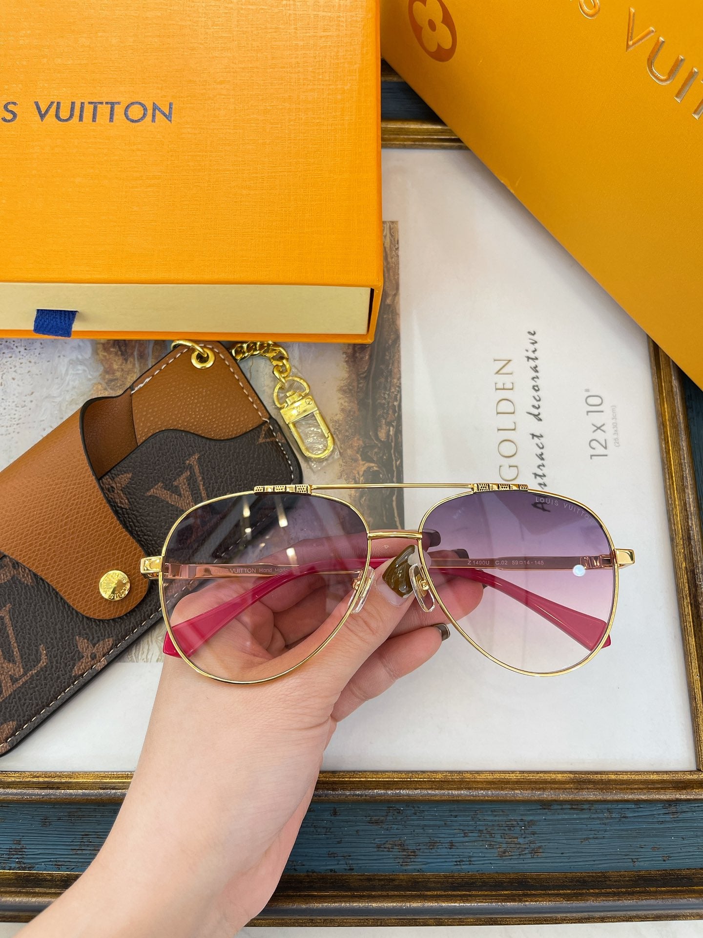 L0vis Vvtt0n Sunglasses