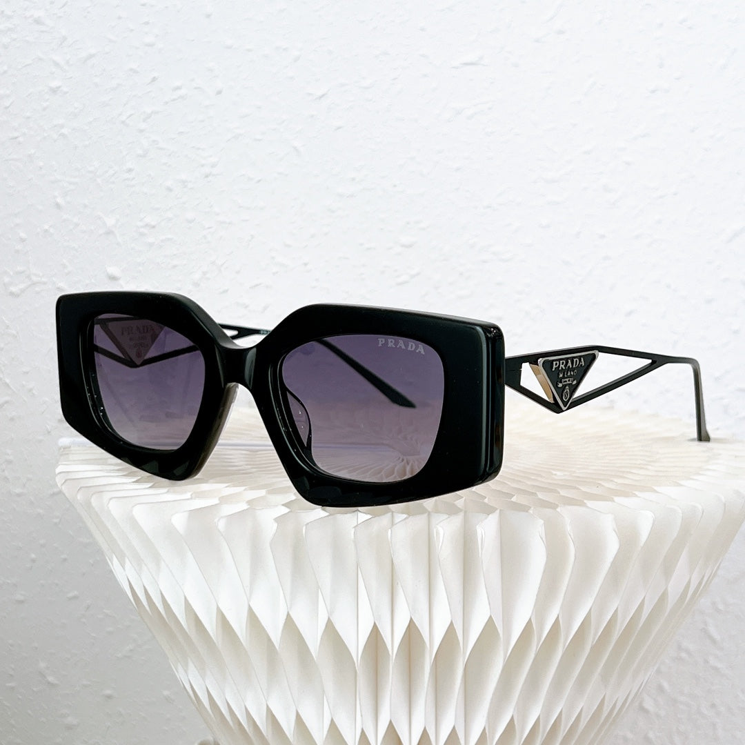 Pra*a Sunglasses