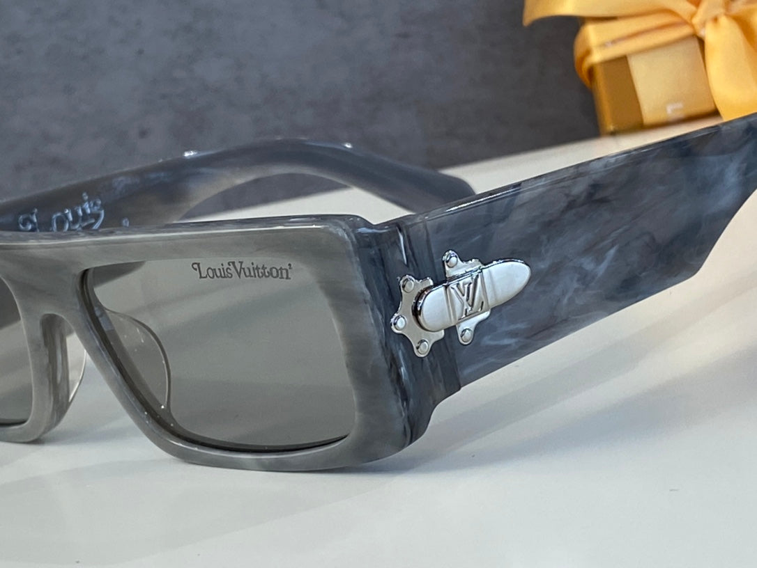 L0vis Vvtt0n Sunglasses