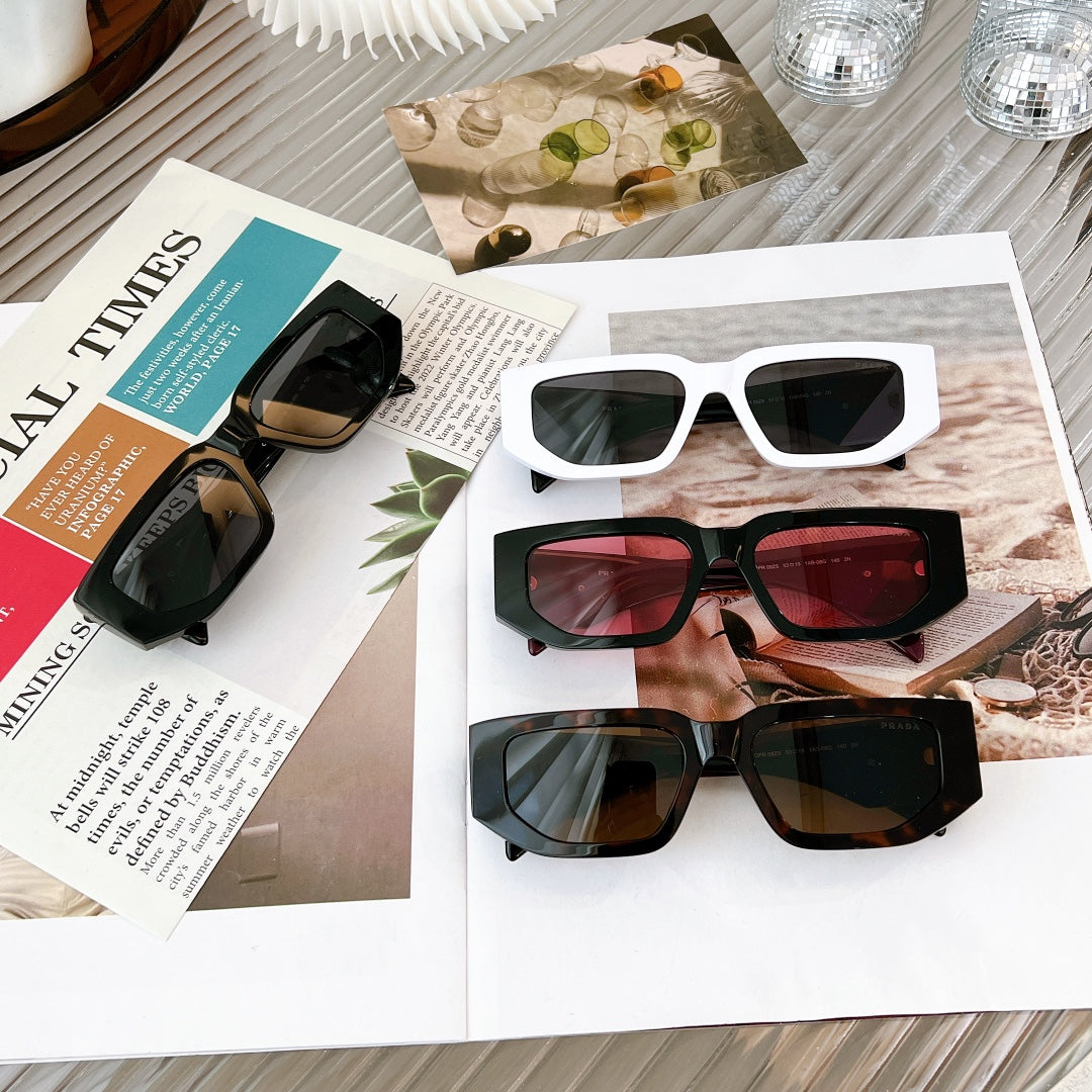 Pra*a Sunglasses