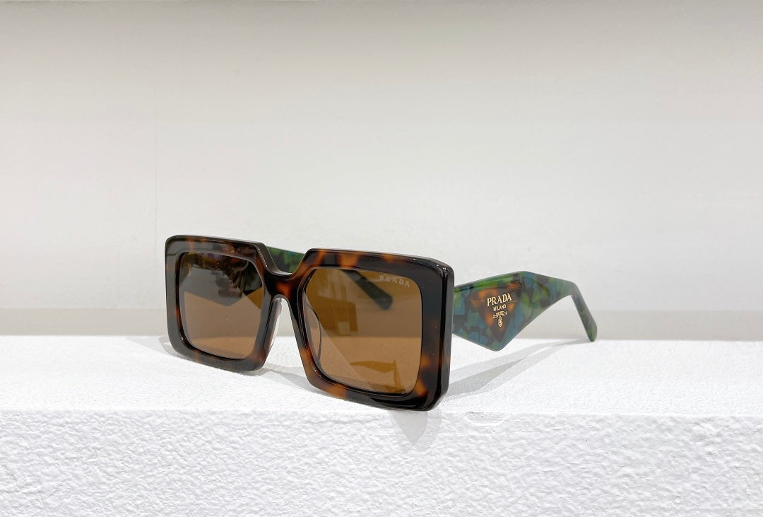 Pra*a Sunglasses