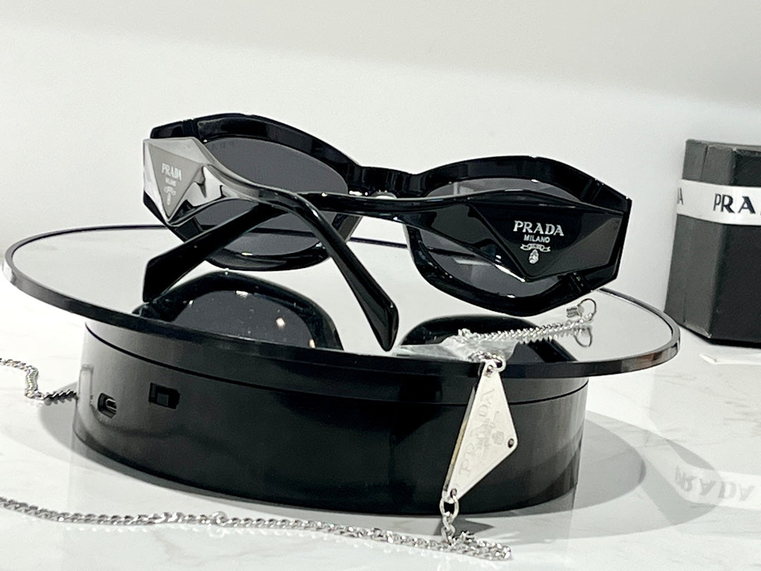 Pra*a Sunglasses