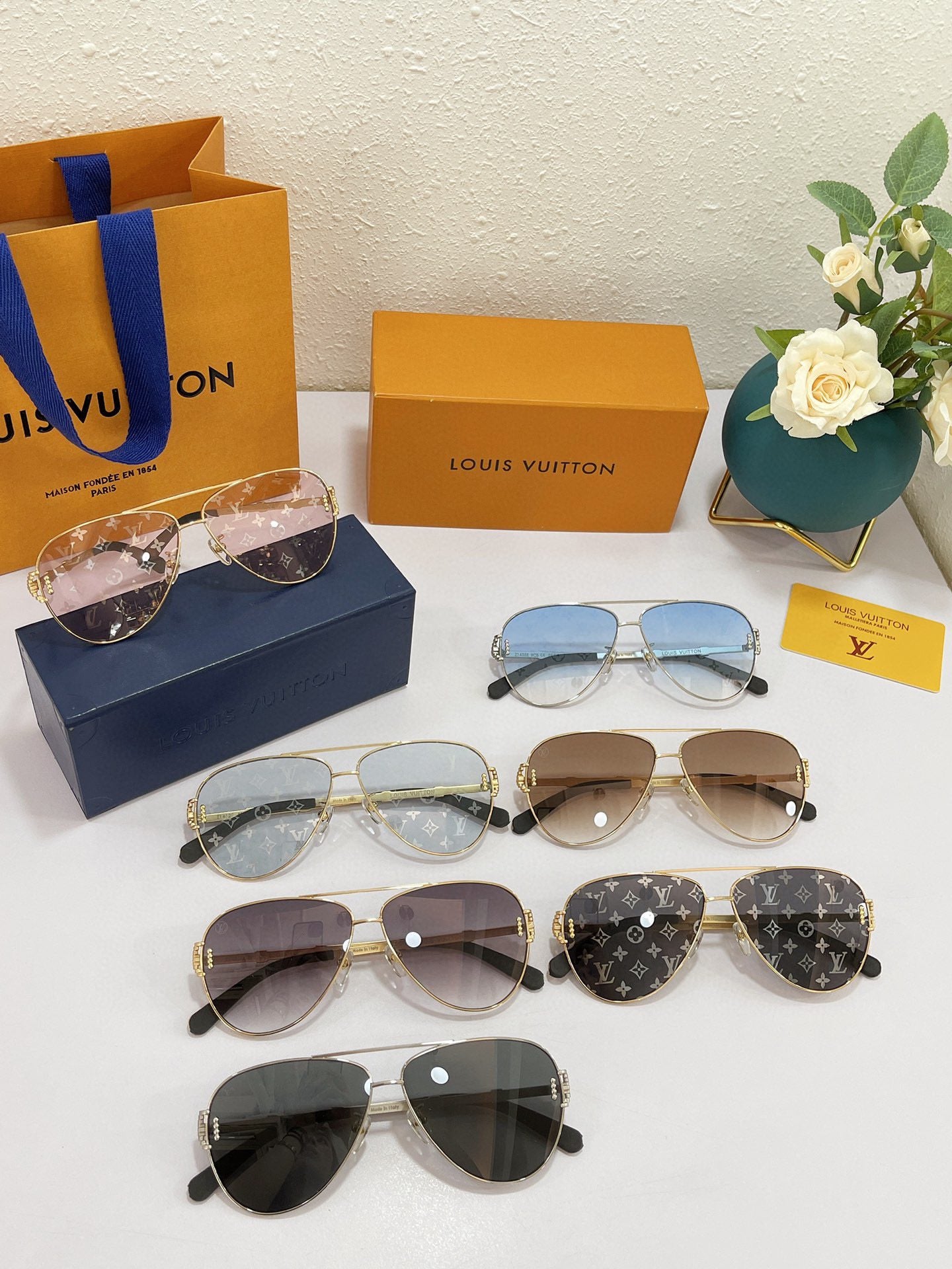 L0vis Vvtt0n Sunglasses