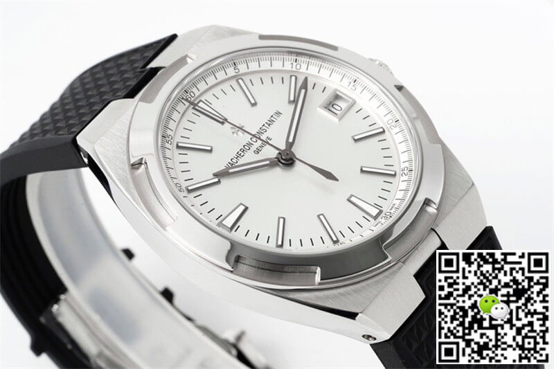 Replica Vacheron C0nstan1n Overseas 4500V 1:1 Best Edition PPF Factory Black Rubber Strap