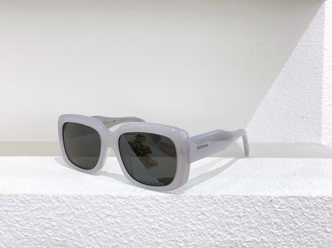 Ba1en*iaga Sunglasses