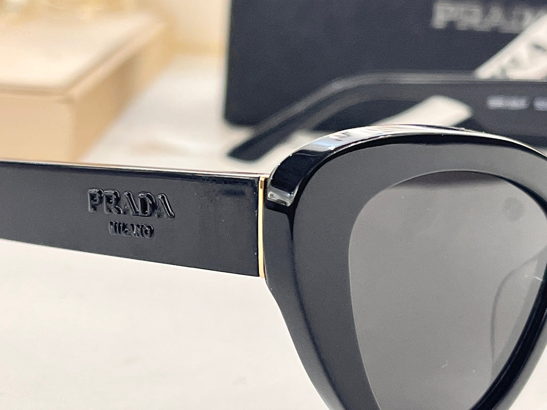 Pra*a Sunglasses