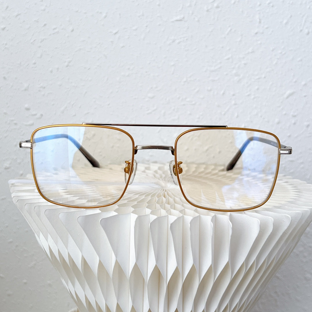 Pra*a Glasses
