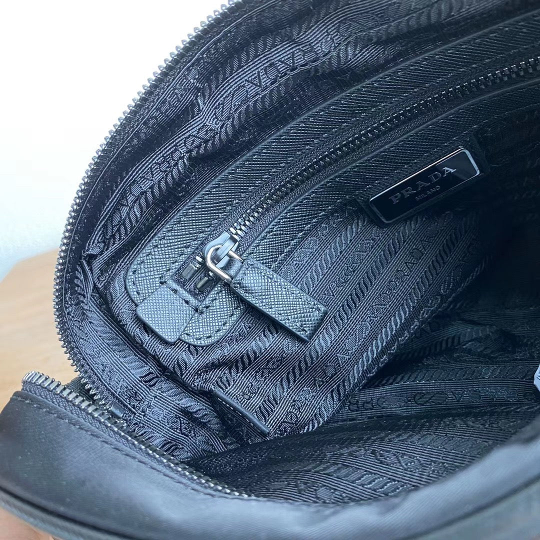 Pra*a Bag Dupe