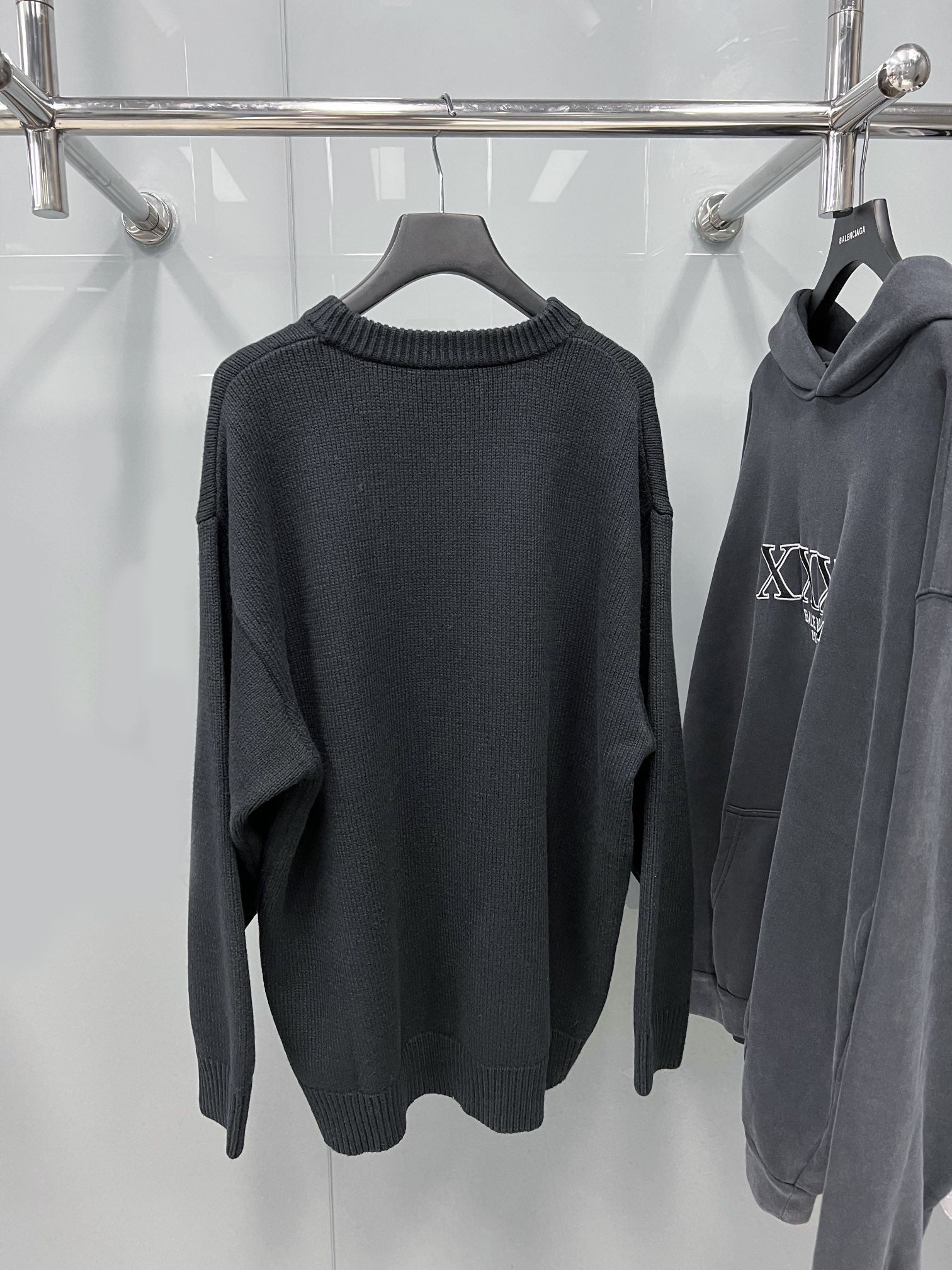 Ba1en*iaga Sweater