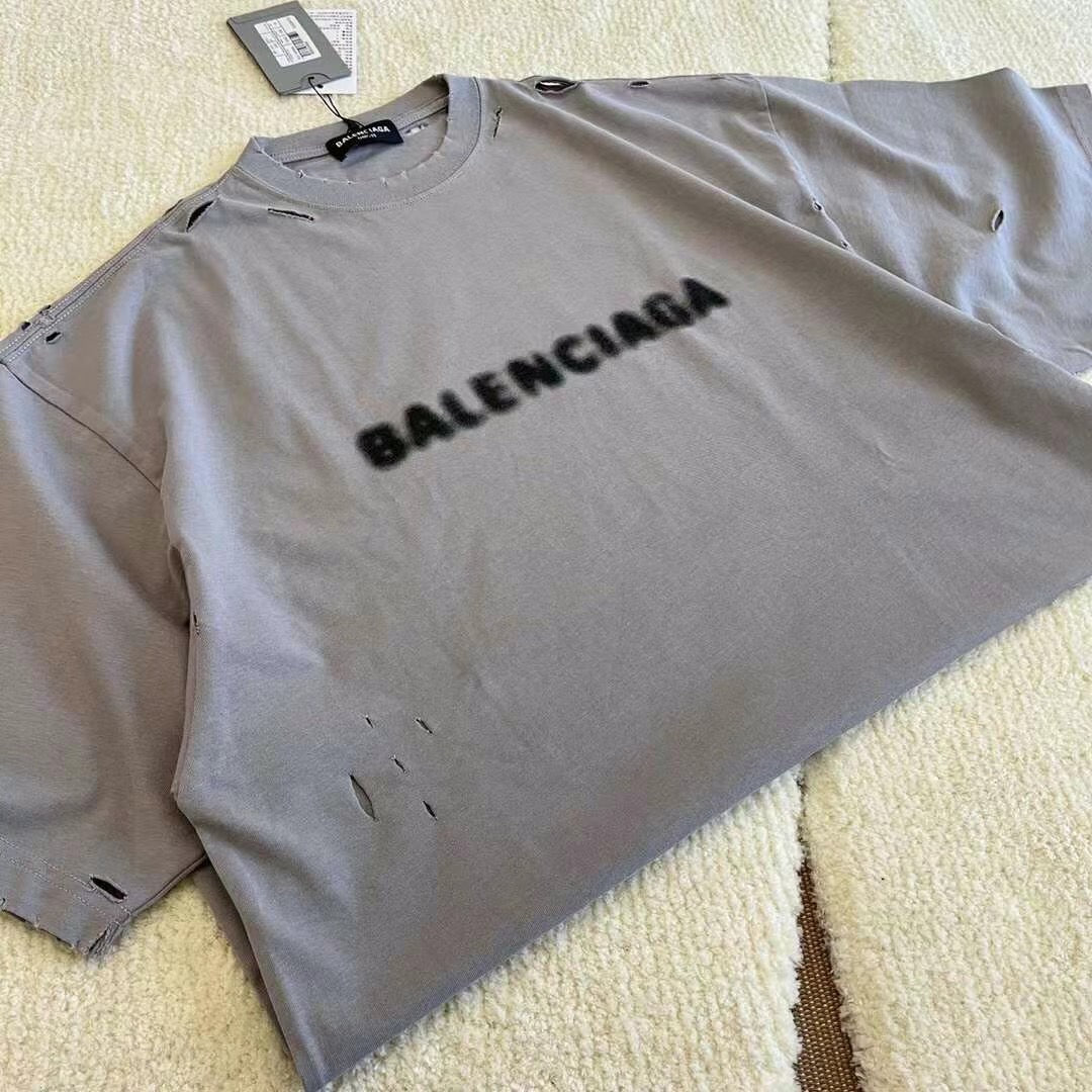 Ba1en*iaga T-shirt