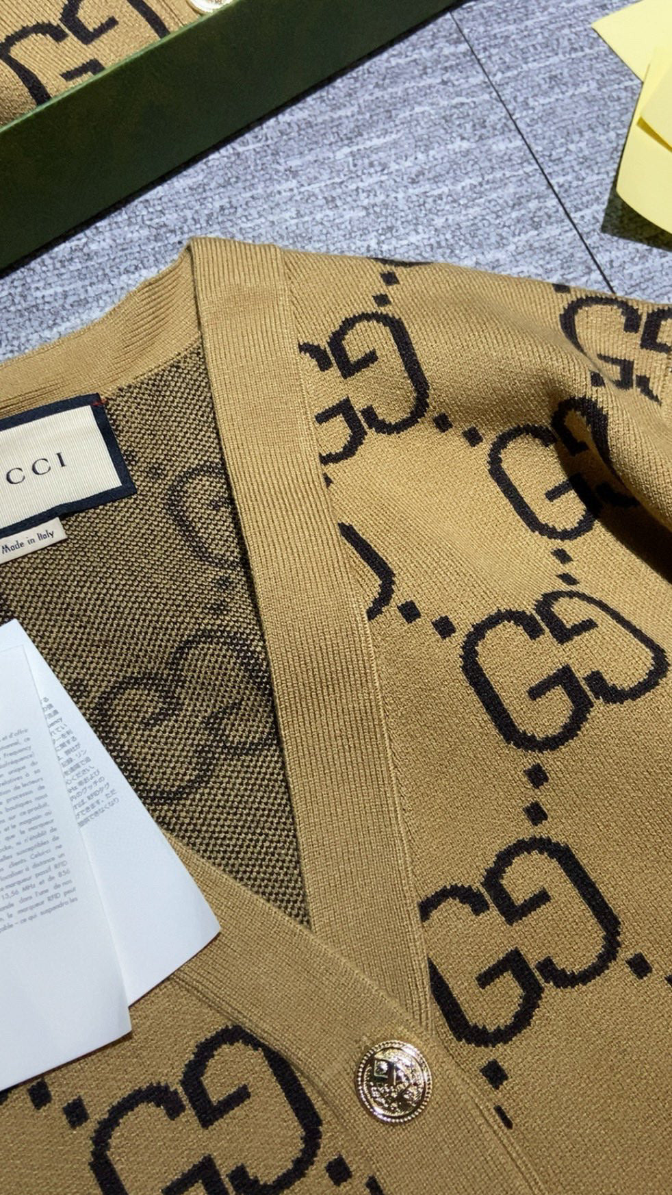 Gvc*1 Cardigan