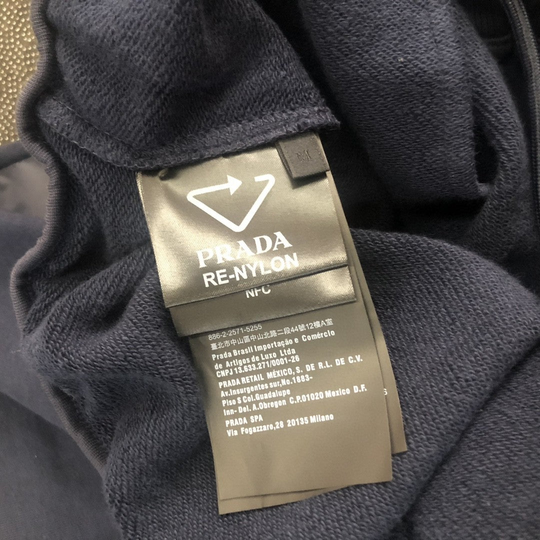 Pra*a Pants