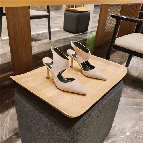 J1m*y Ch00 high heels
