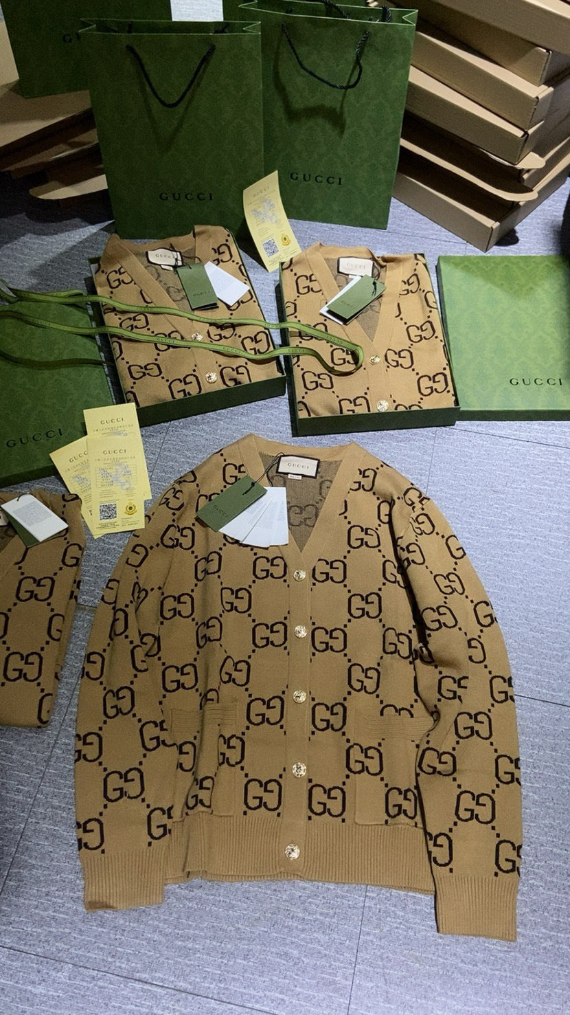 Gvc*1 Cardigan