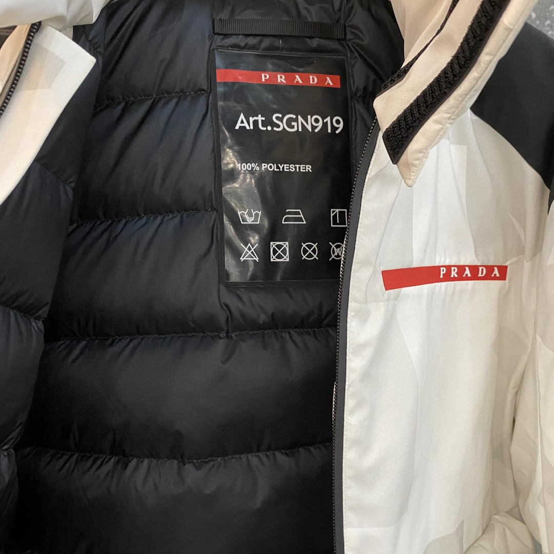 Pra*a Jacket