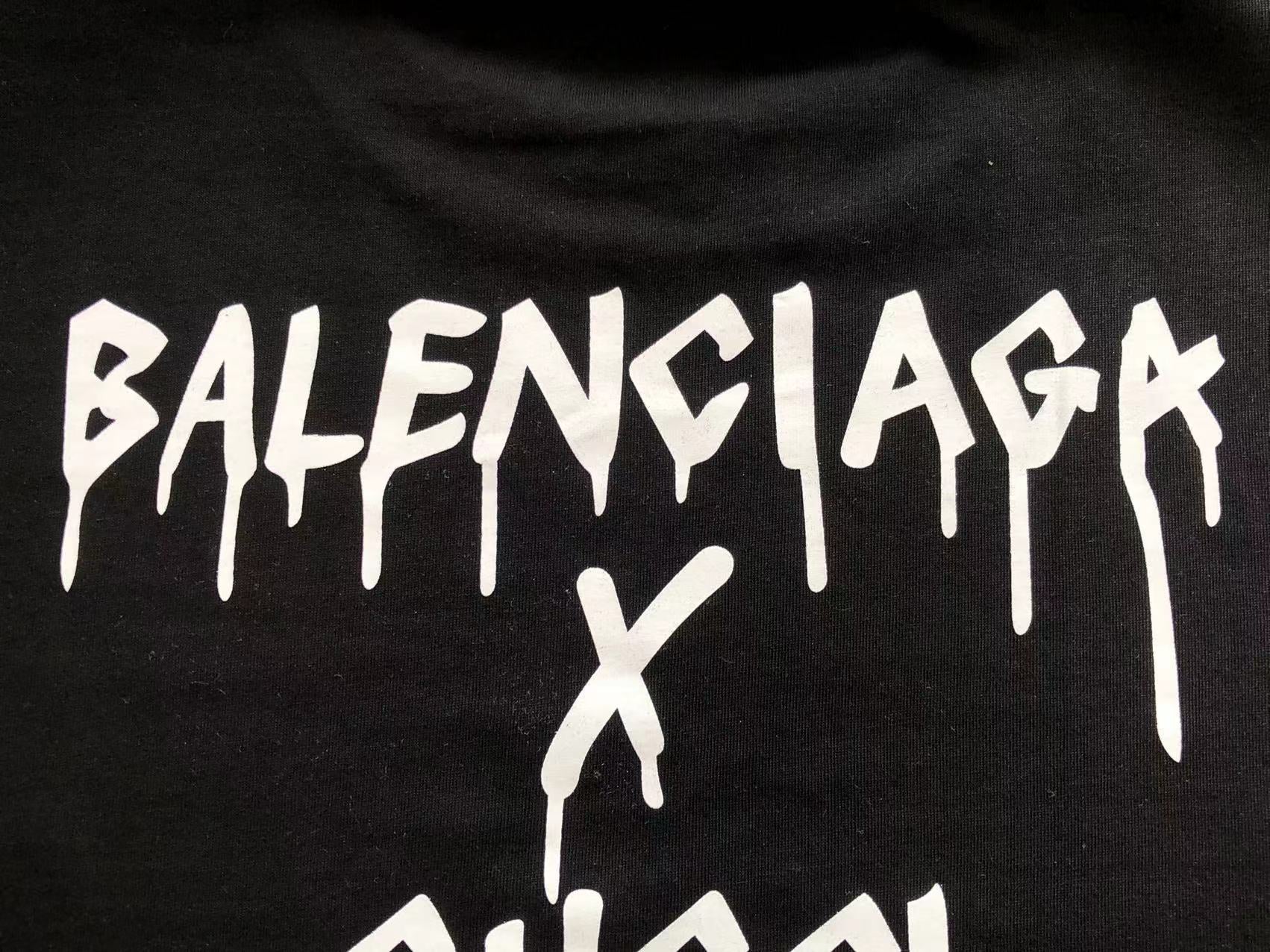 Gvc*1 x Ba1en*iaga T-shirt
