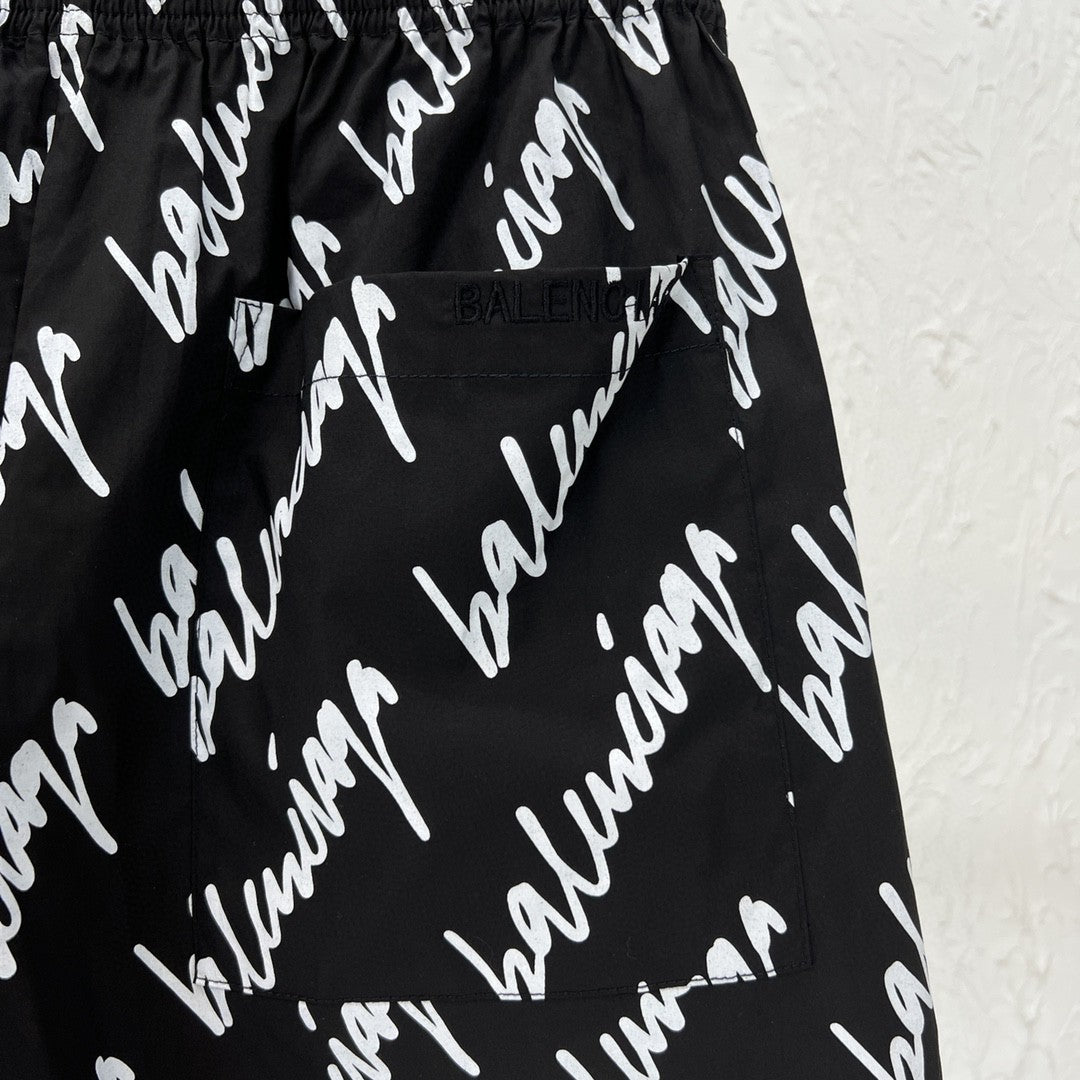 Ba1en*iaga Shorts