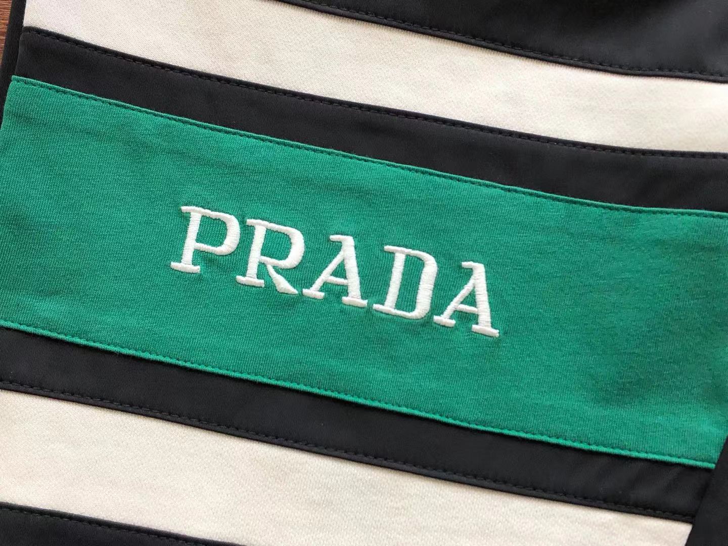 Pra*a Sweatpants