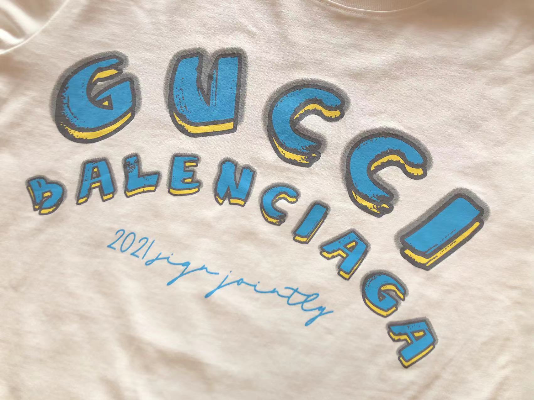 Gvc*1 x Ba1en*iaga T-shirt