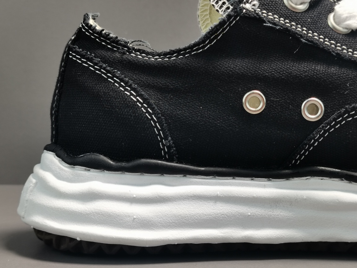 MlHAR YASUHlRO Og Sole Canvas Low A01FW702