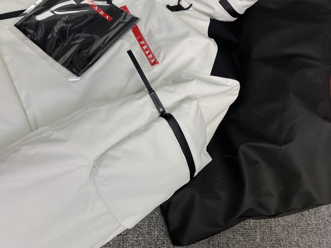 Pra*a Jacket