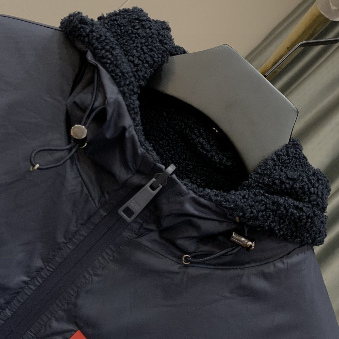 Pra*a Jacket