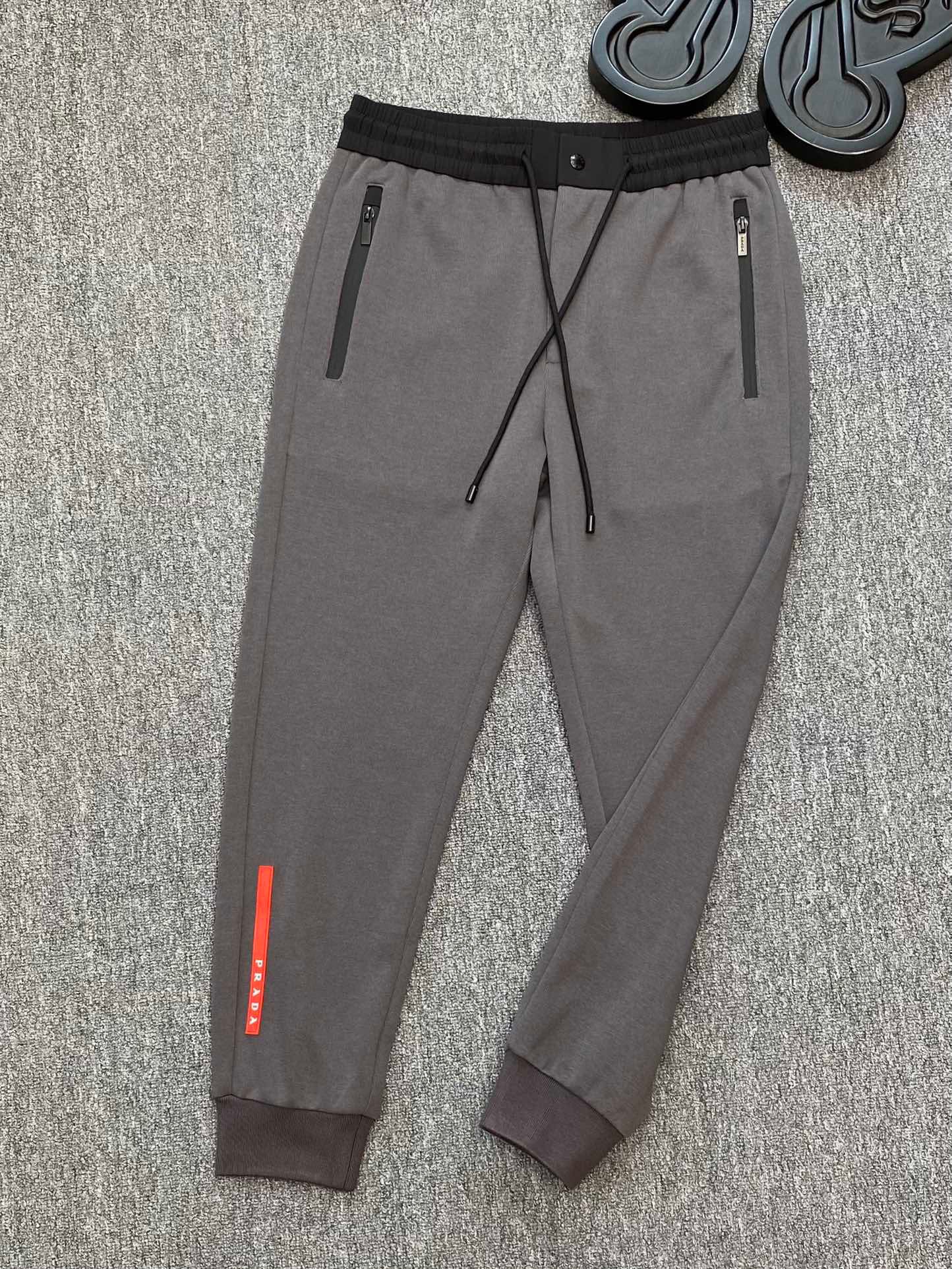 Pra*a Sweatpants
