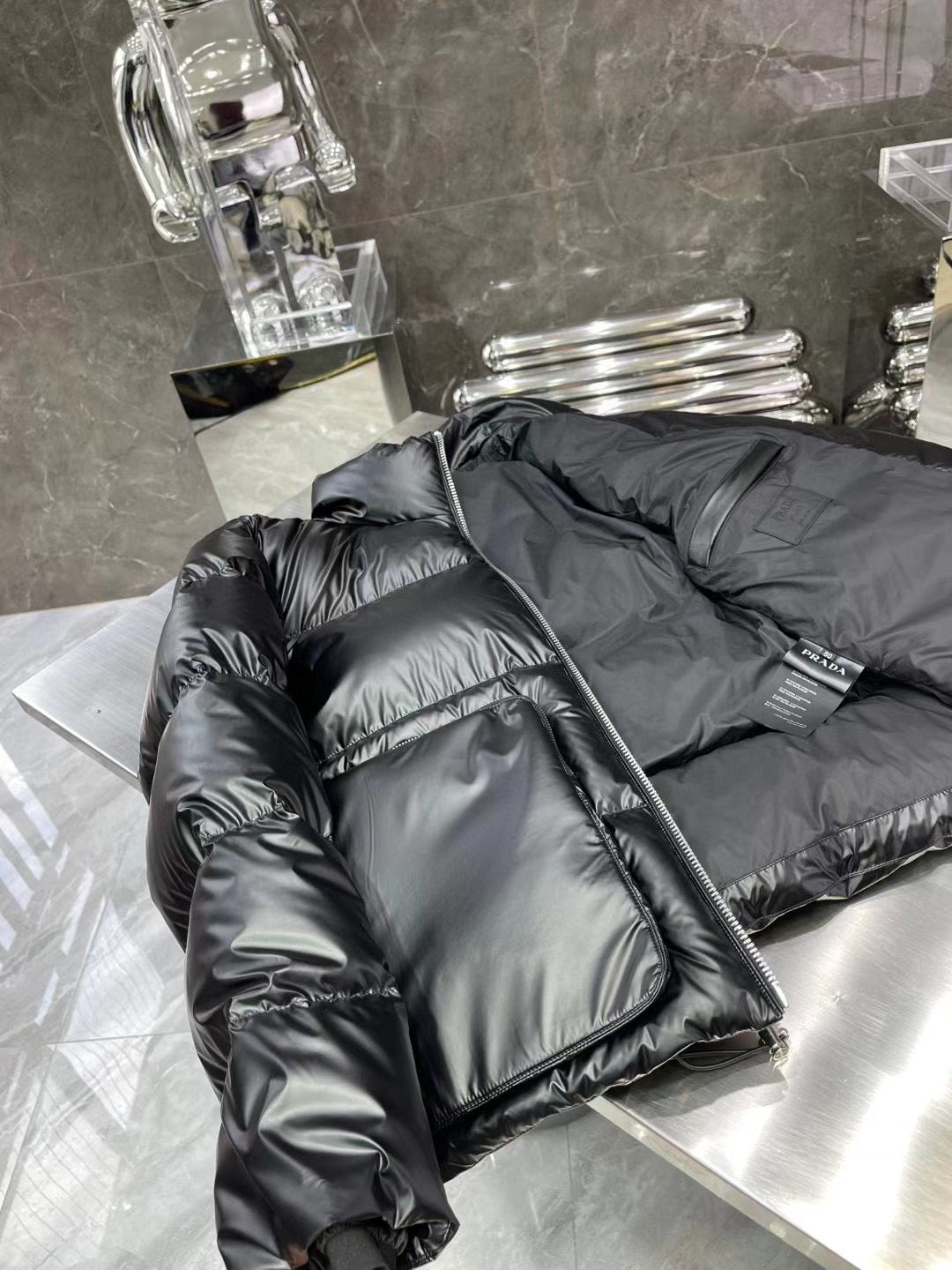 Pra*a Jacket