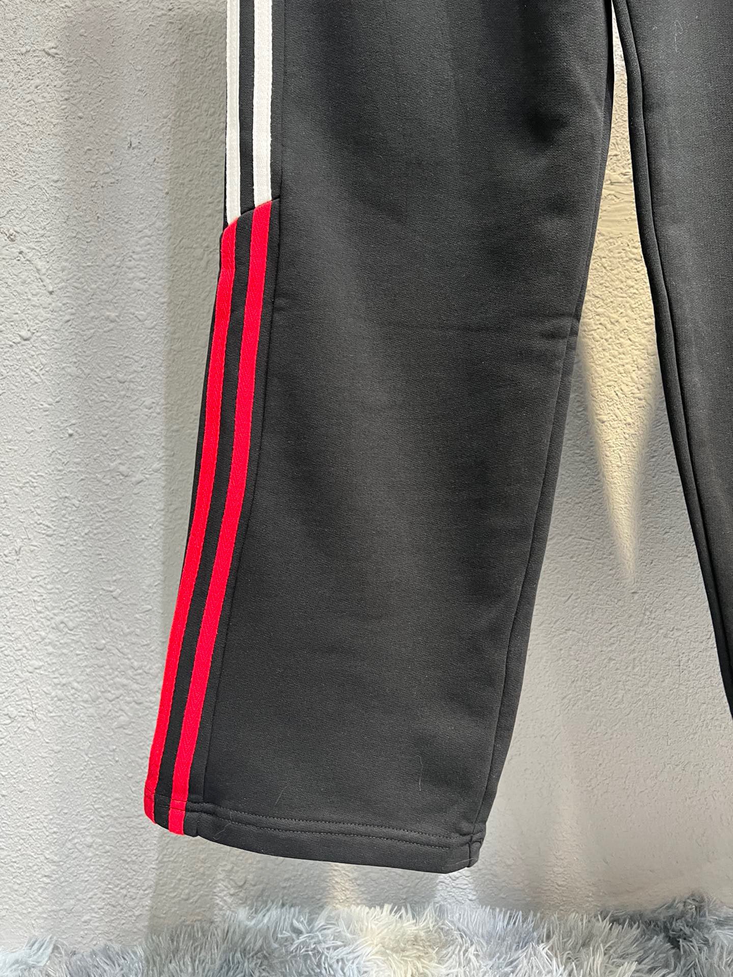 Ba1en*iaga Sweatpants