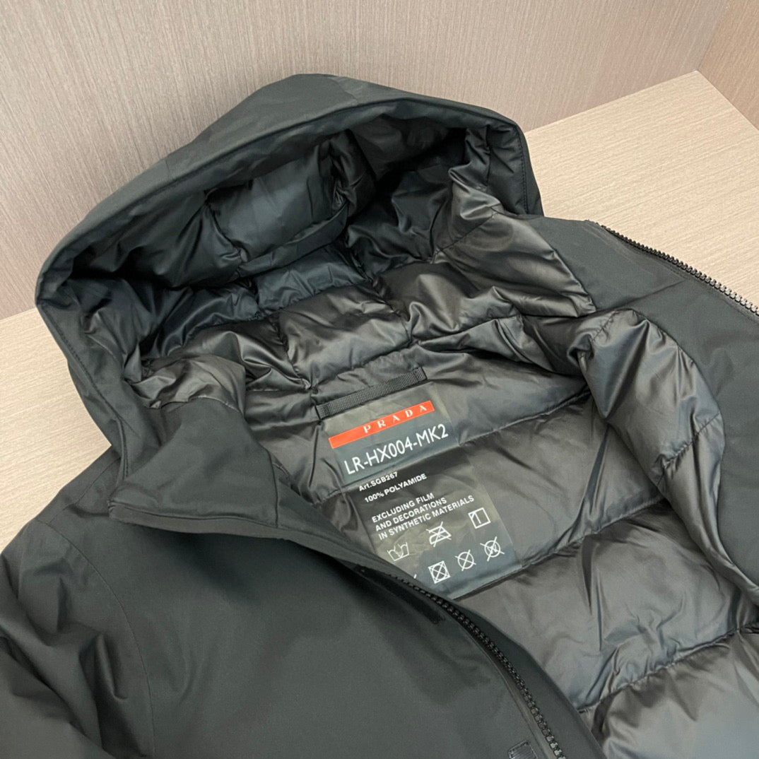 Pra*a Jacket
