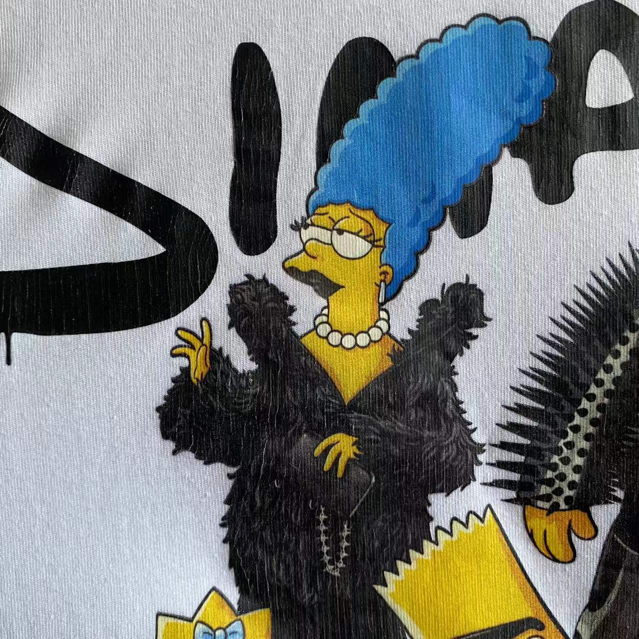 Ba1en*iaga Simpsons T-Shirt