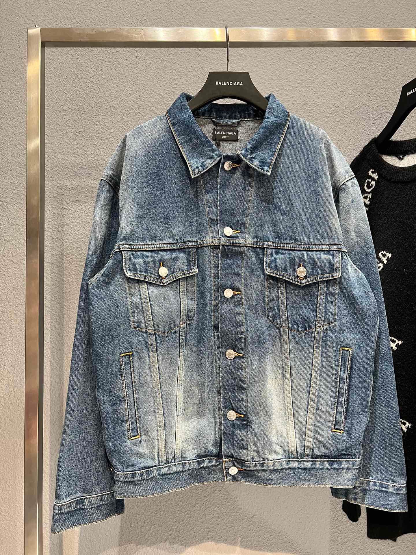 Ba1en*iaga Jacket