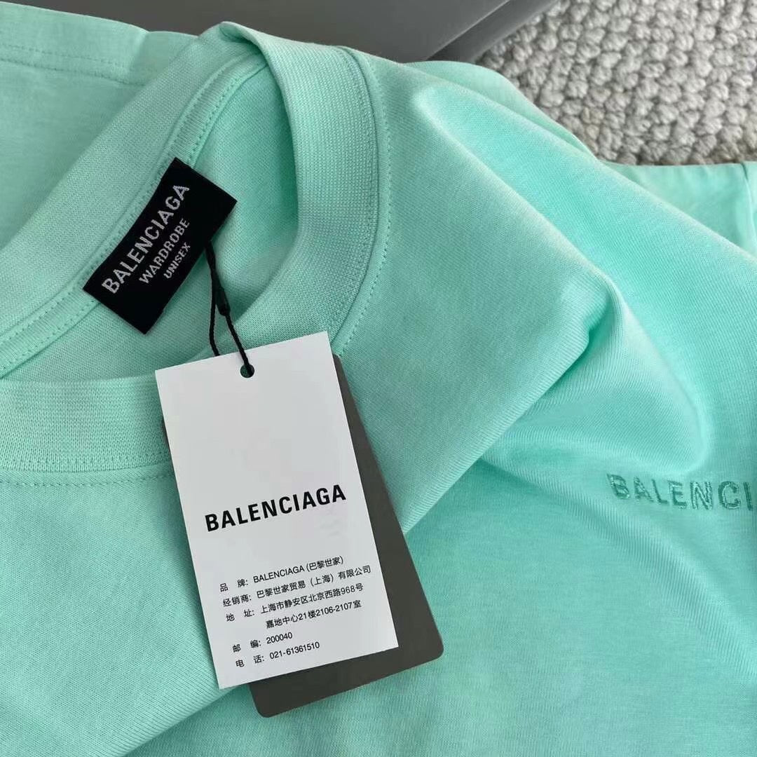 Ba1en*iaga T-shirt