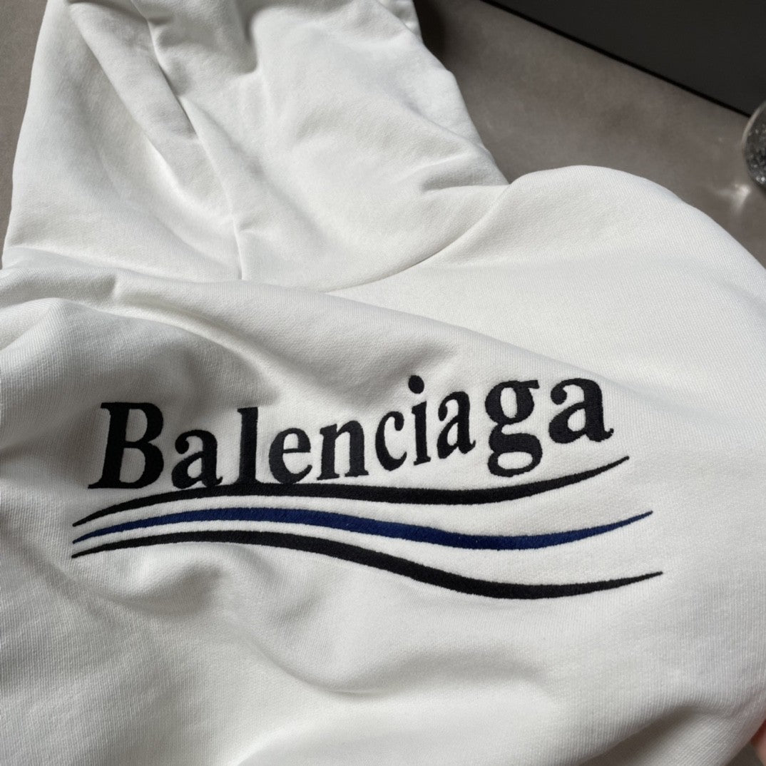 Ba1en*iaga Hoodie