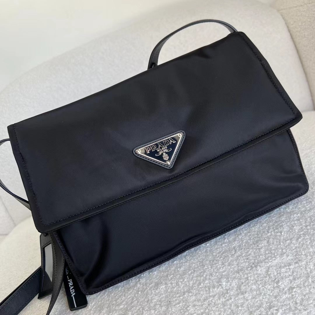 Pra*a Bag Dupe