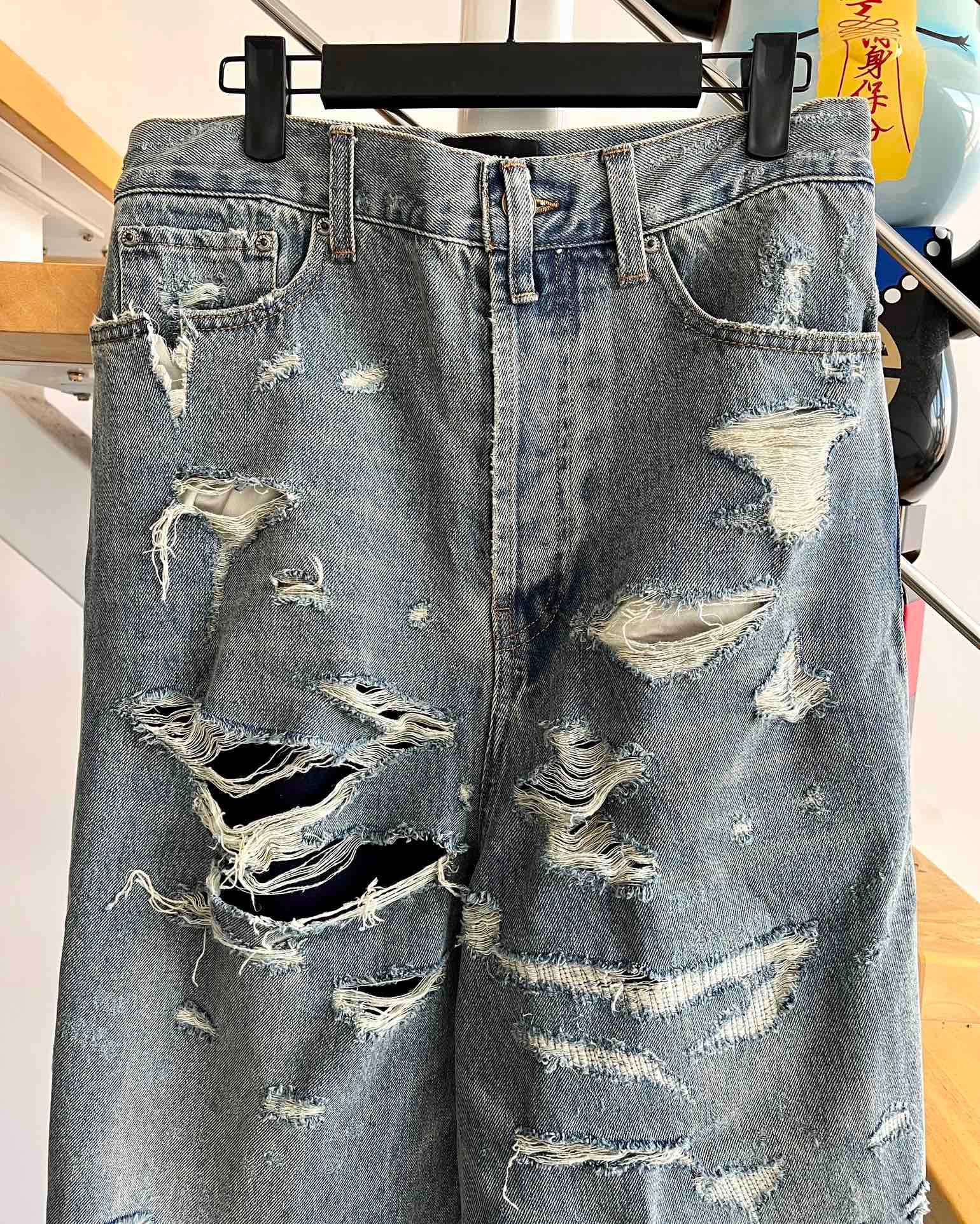 Ba1en*iaga Jeans