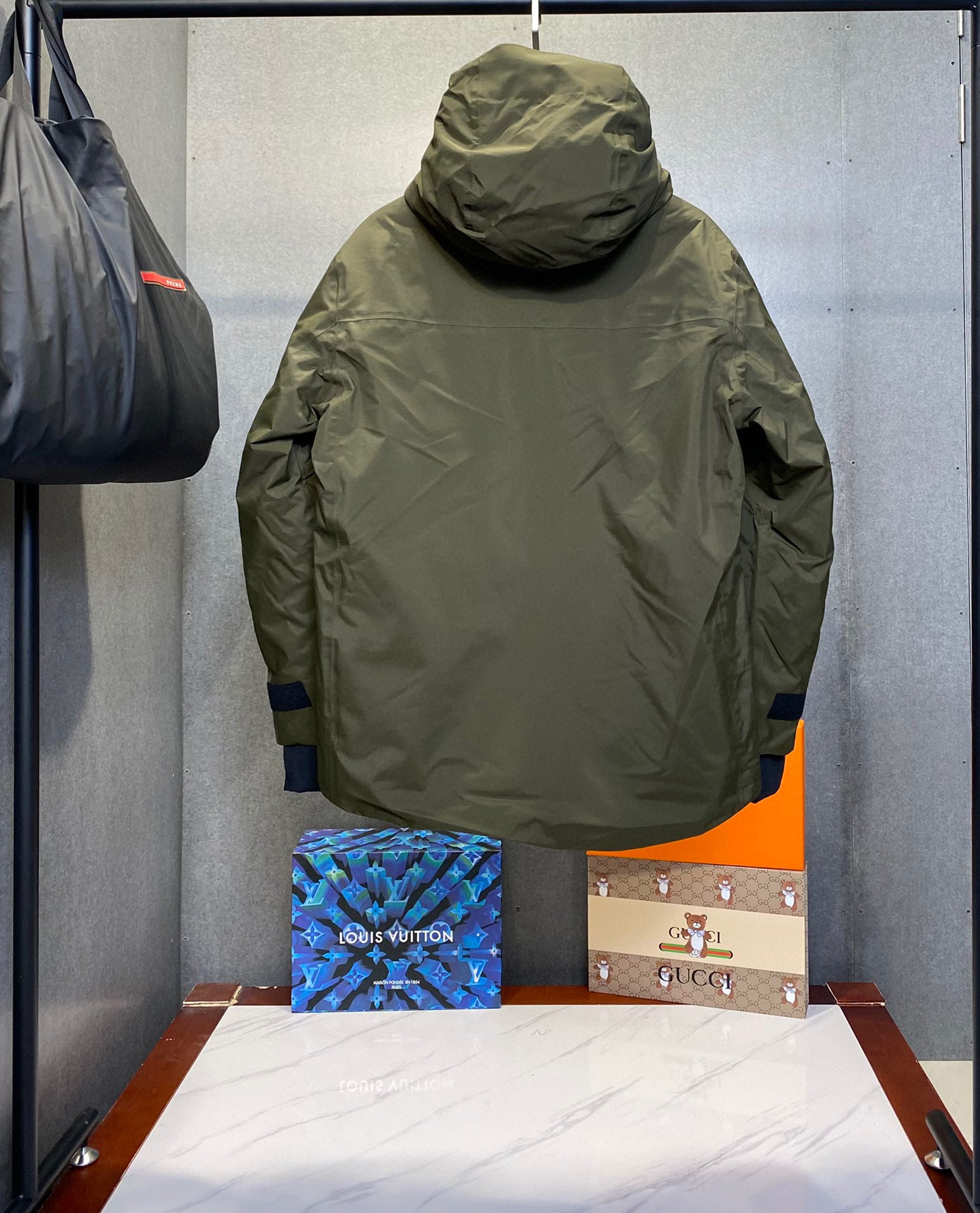 Pra*a Jacket