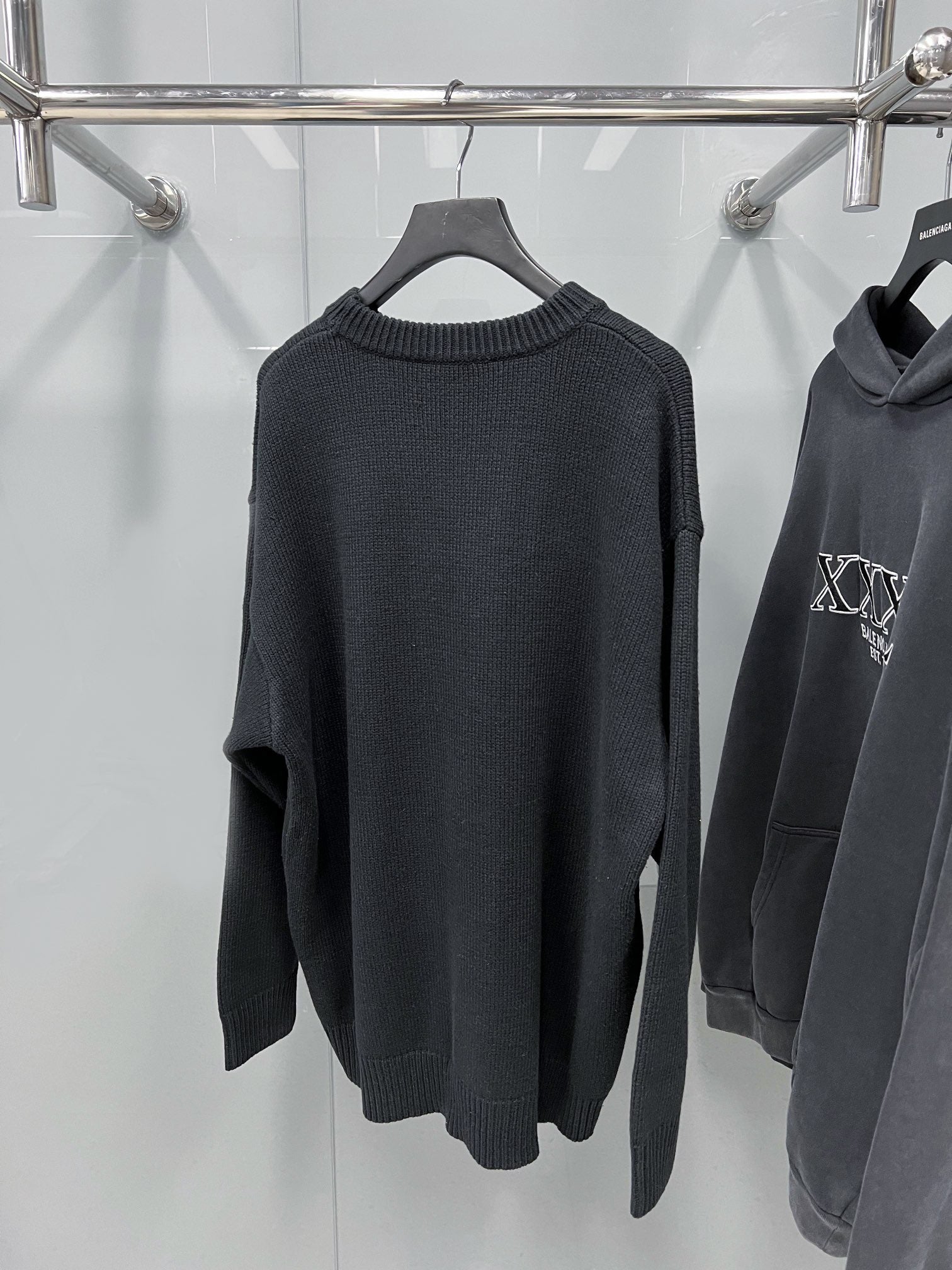 Ba1en*iaga Sweater