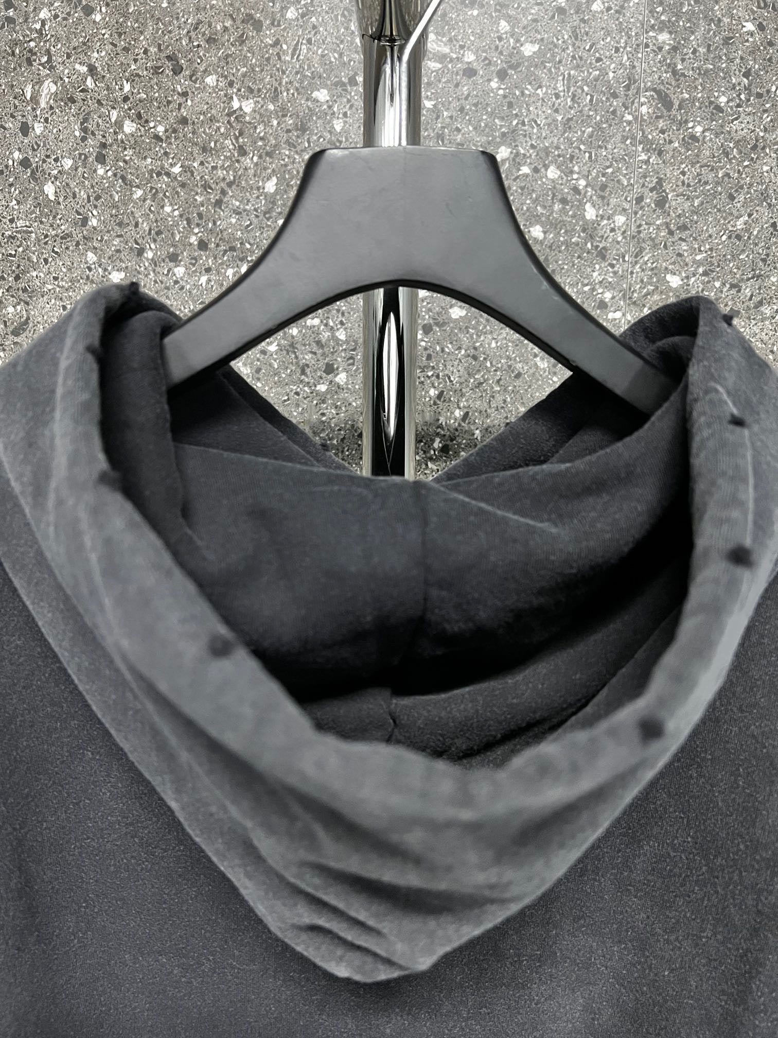 Ba1en*iaga Hoodie