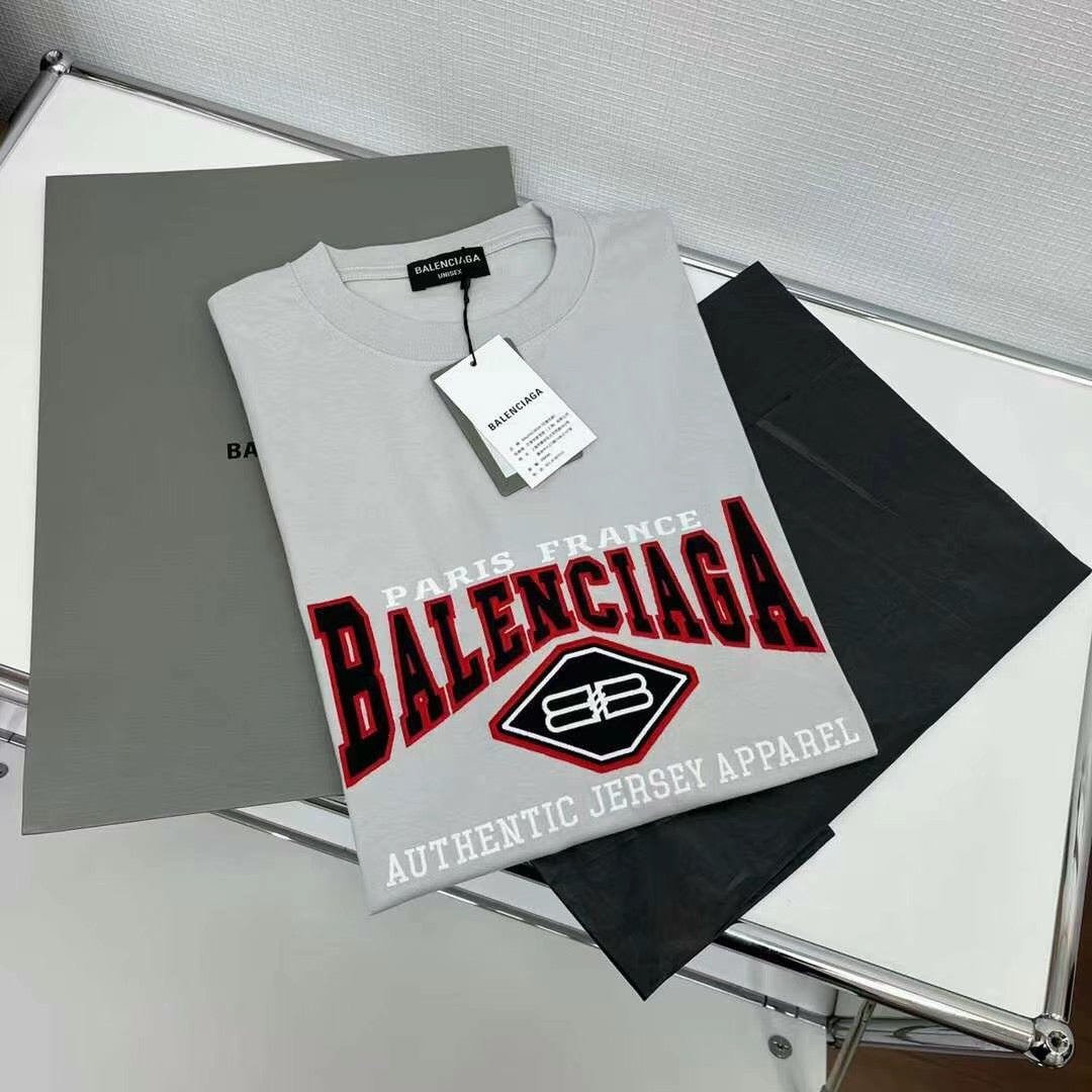 Ba1en*iaga T-shirt
