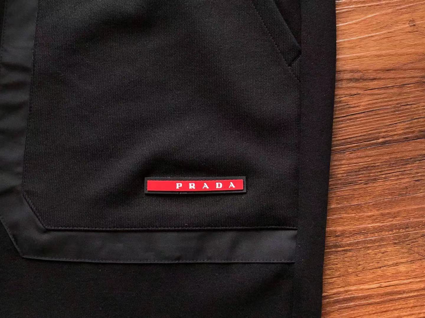 Pra*a Sweatpants