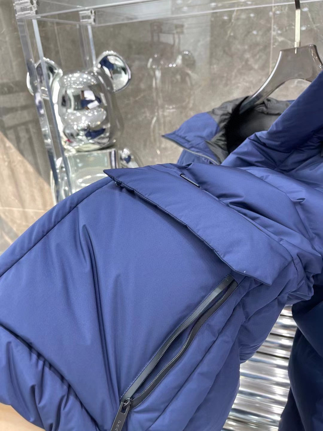 Pra*a Jacket