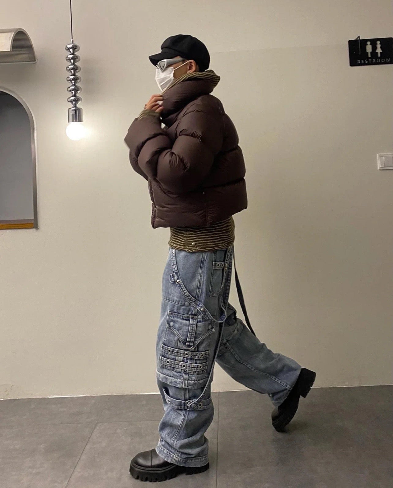 Ba1en*iaga Jeans