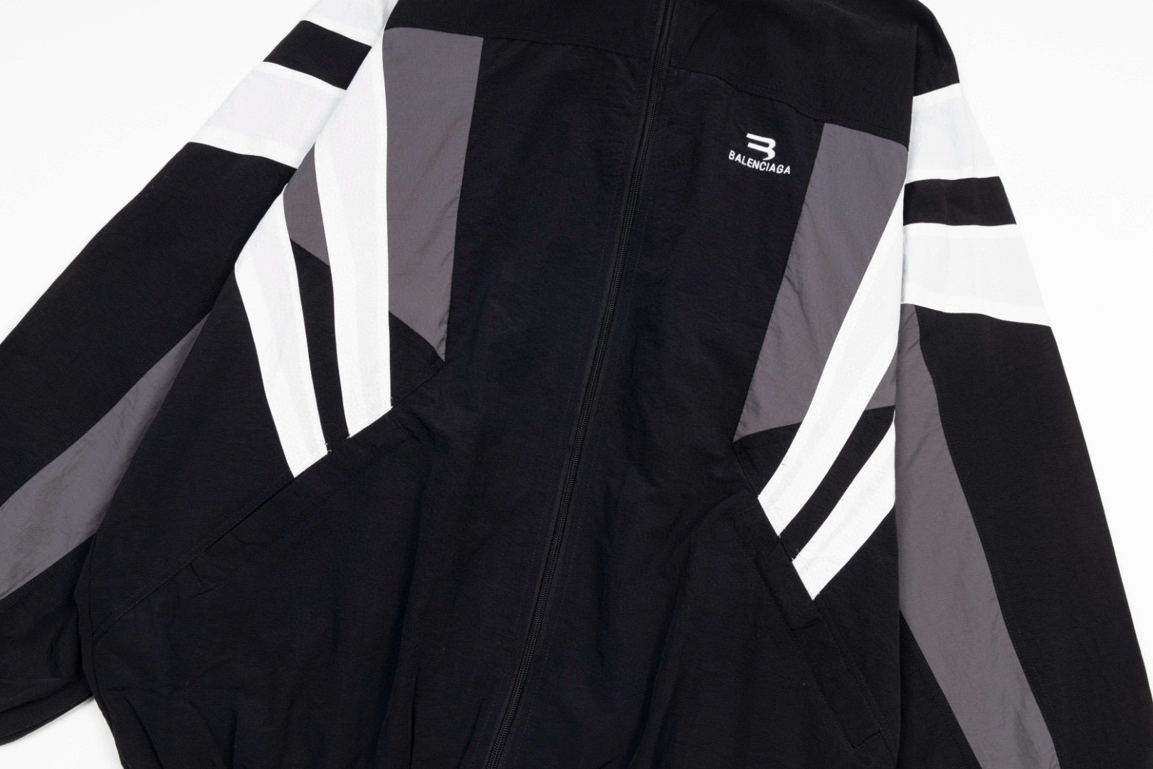 Ba1en*iaga Jacket