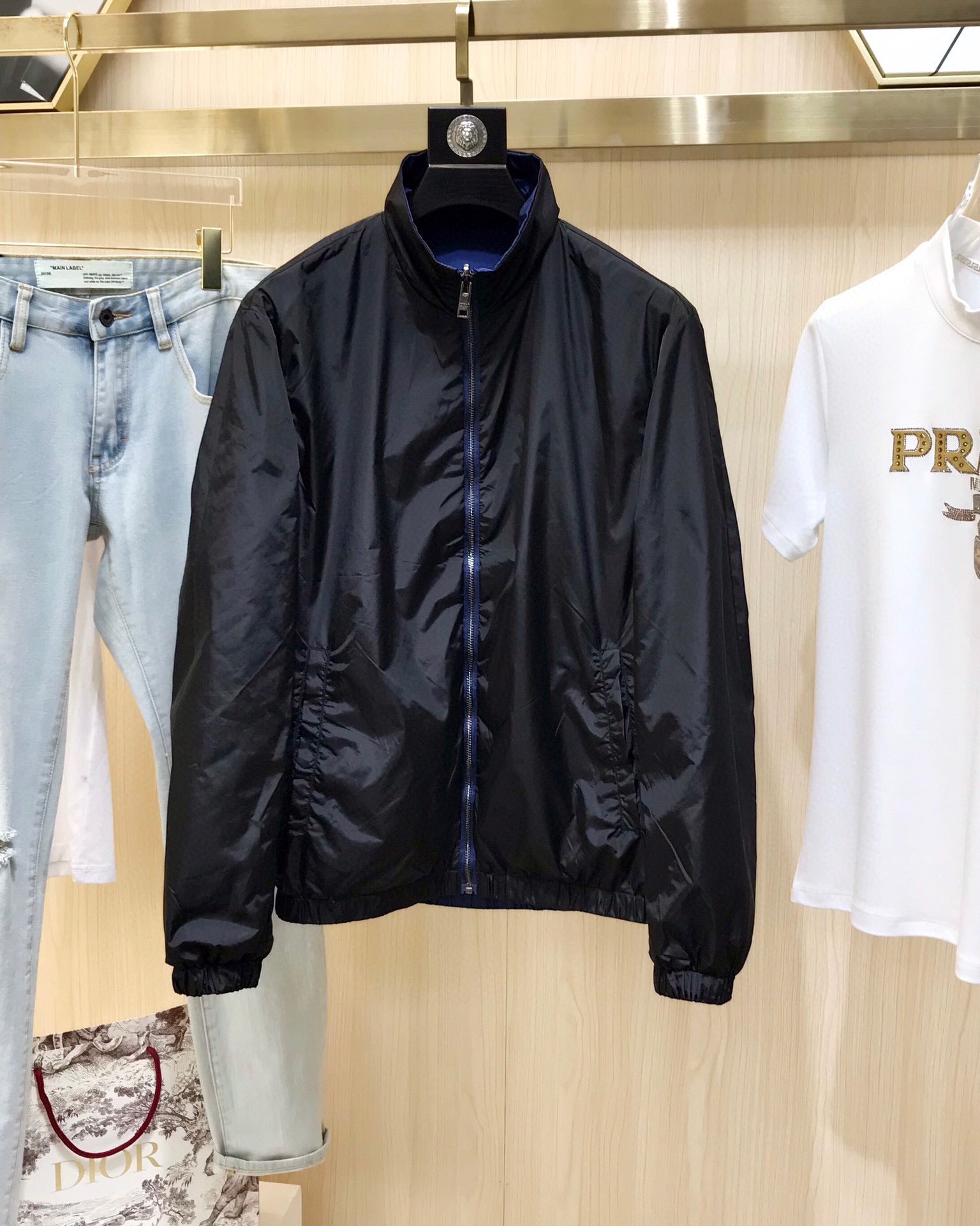 Pra*a Jacket