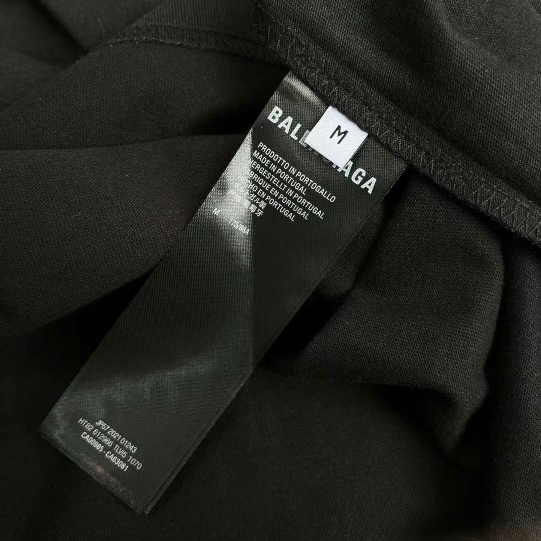 Ba1en*iaga T-shirt