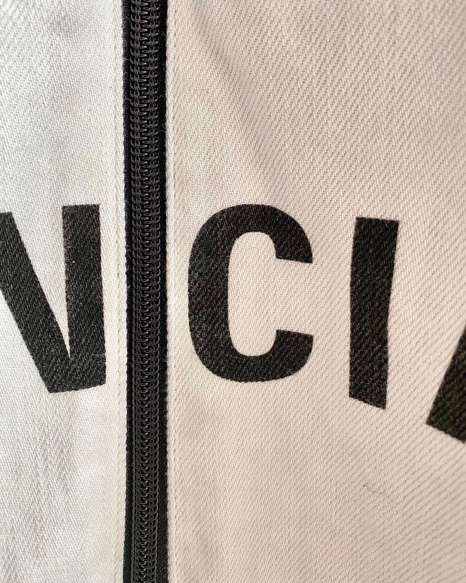Ba1en*iaga Jacket