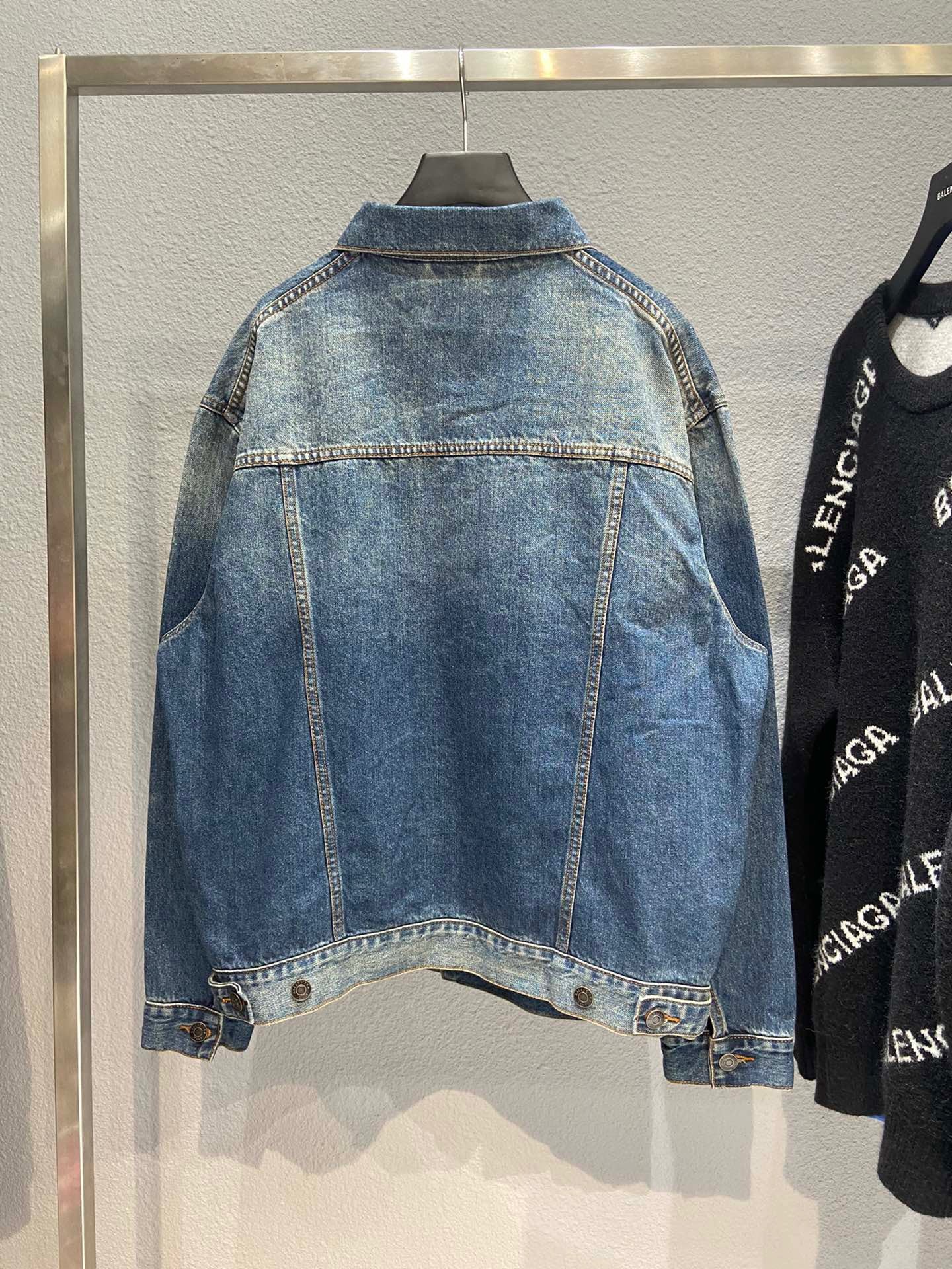Ba1en*iaga Jacket