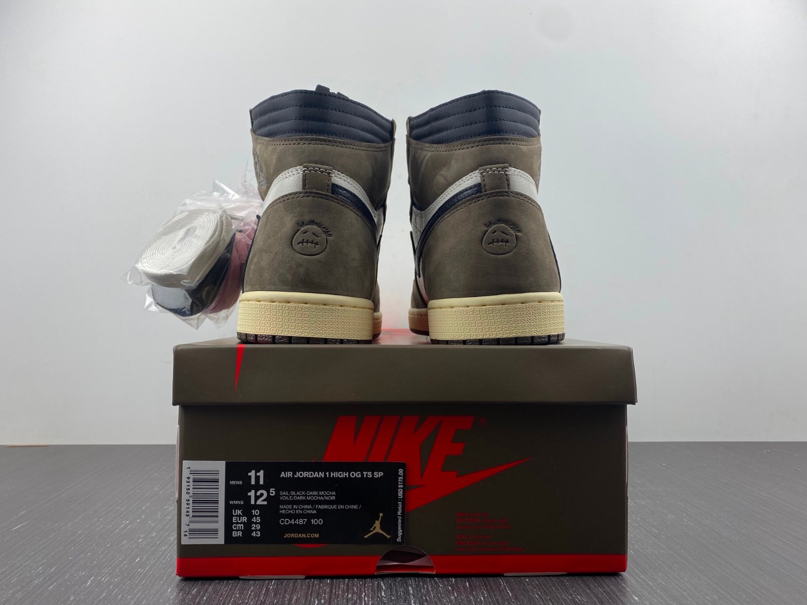 Jordan 1 Retro High Travis Scott Mocha Extended size 14