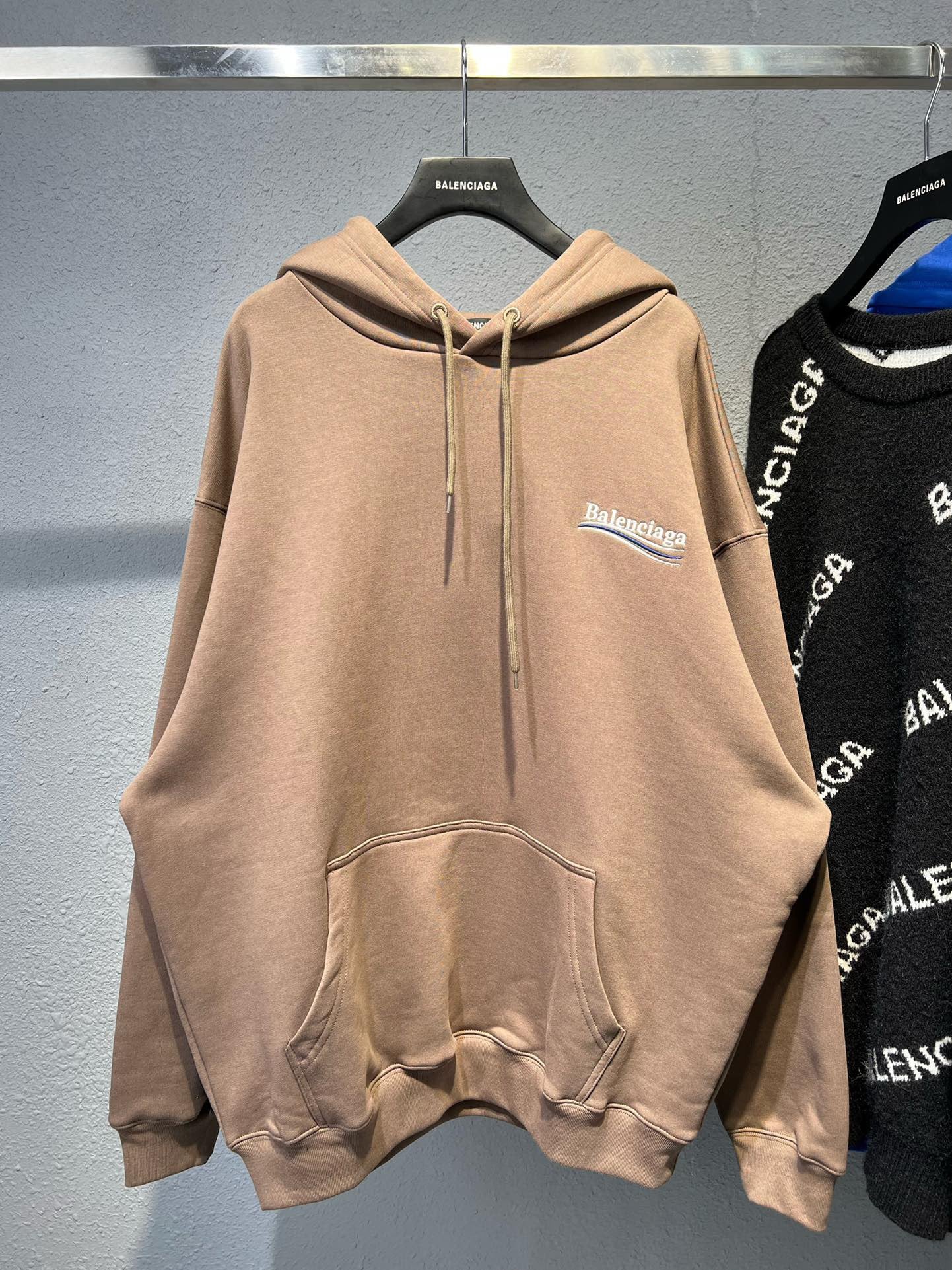 Ba1en*iaga Hoodie